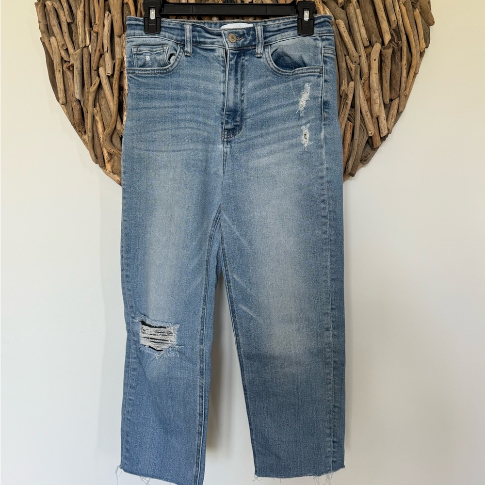 Classic Light Blue Cropped Jeans - Picture 2 of 3